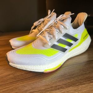 Ultra boost 22 w/ Superfeet insert